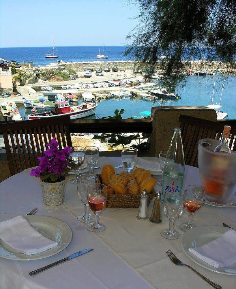 Hotel-Restaurant Le Vieux Moulin 셍투리 외부 사진